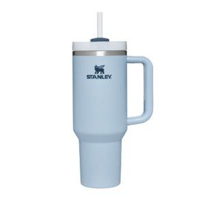 NWT- The Stanley Cup- THE QUENCHER H2.0 FLOWSTATE™ TUMBLER | 40 OZ- Chambray